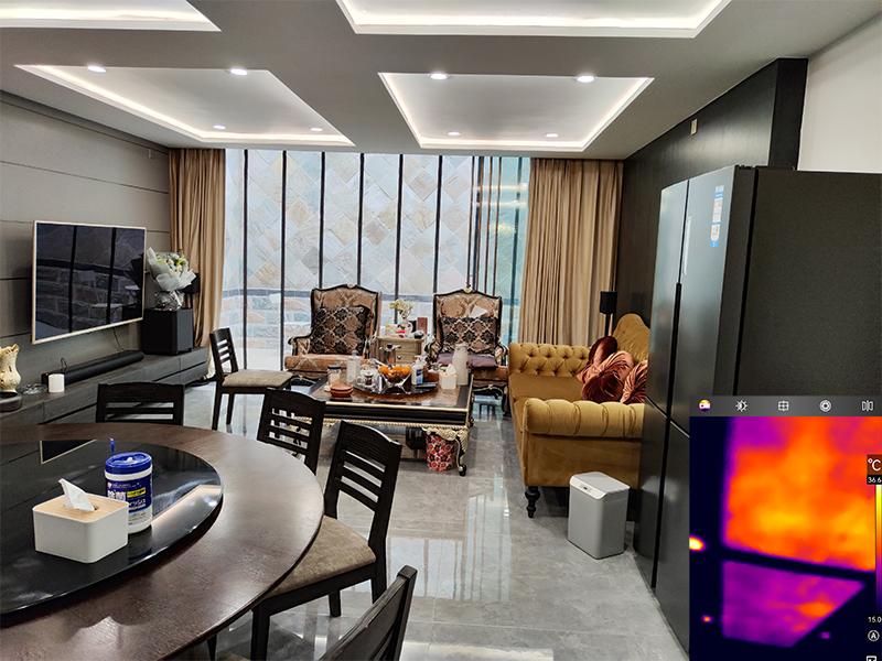 天花暖施工后實景.jpg